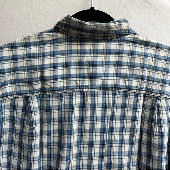 L. L. Bean Blue Plaid Men's Button up Shirt Sz M - Picture 2 of 8